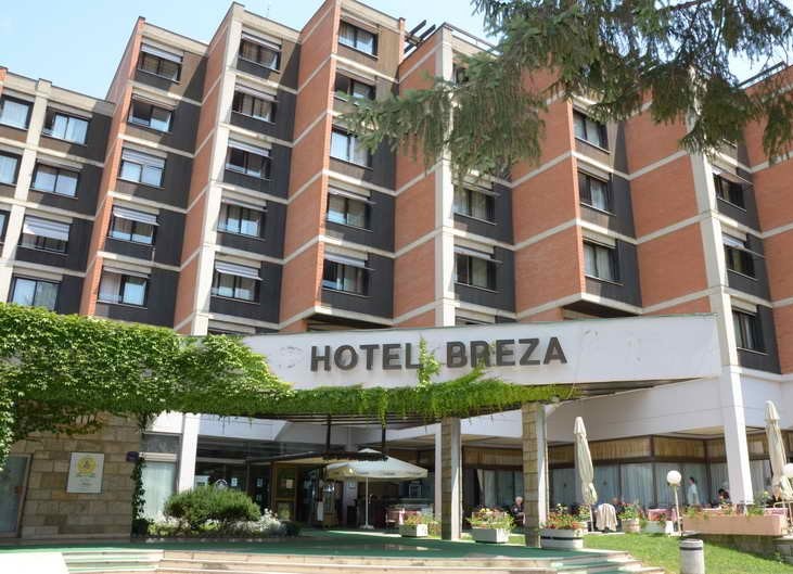 Hotel Breza.jpg